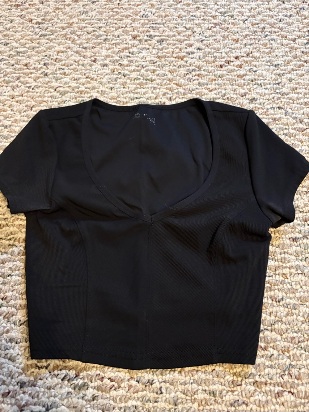 aerie Black V-Neck Short Sleeve Crop Top